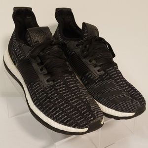 Adidas Pure boost Mens size 10 Like new condition